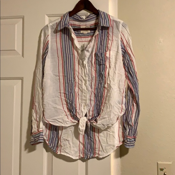 NWT button down - Picture 2 of 5